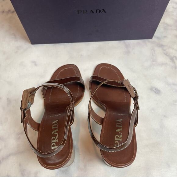PRADA Brown Patent Leather Open Toe Wood Grain Block Heel Sandals - Picture 5 of 11
